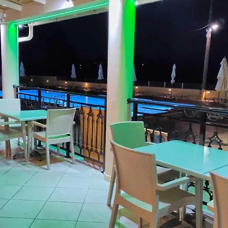 Hotel Jenny Laganas